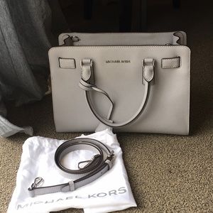 Michael Kors Dillon Saffiano Leather Satchel Med.